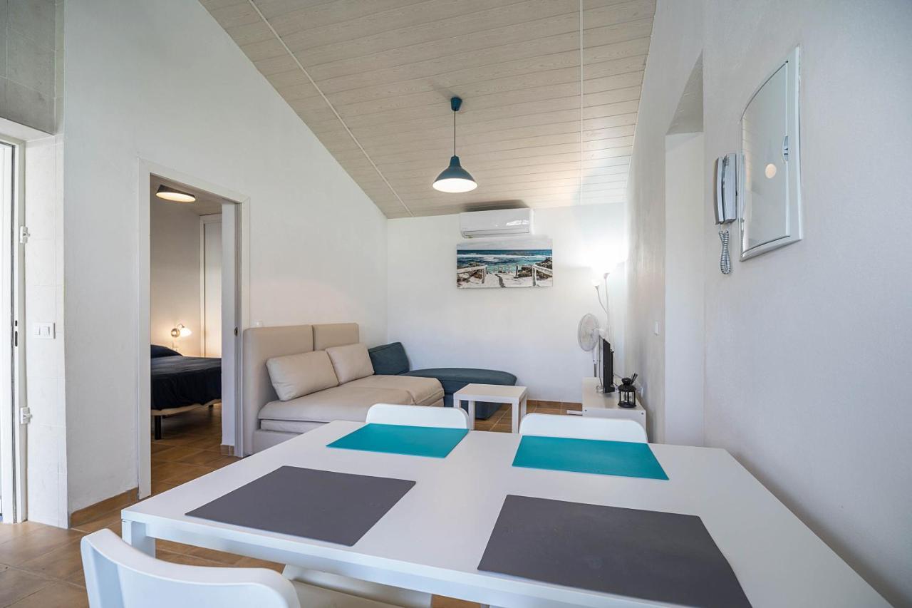 La Casita Azul - Mayores De 25 Chiclana de la Frontera Exterior foto